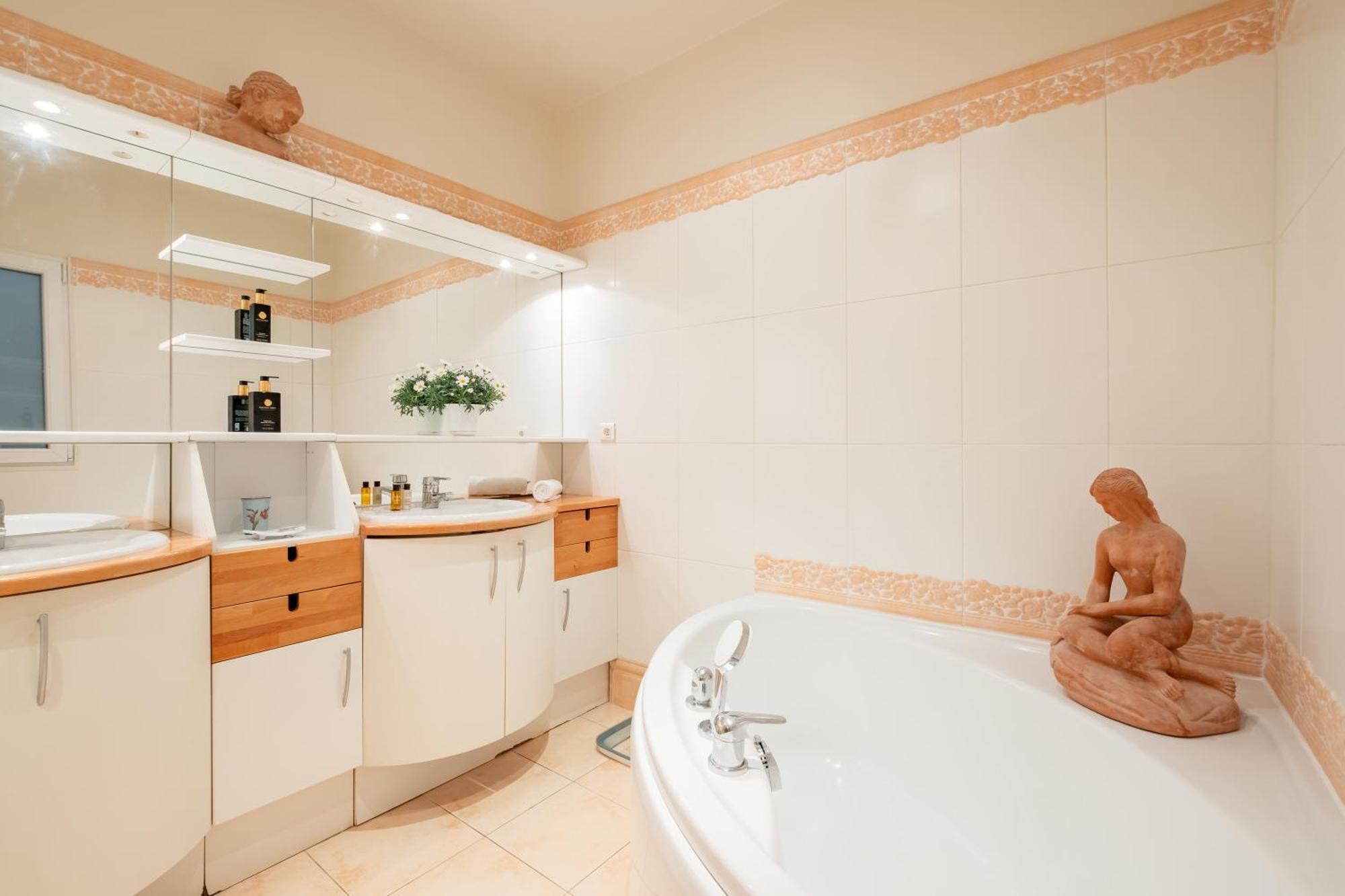 Appartement Veeve - Triumphant Design Parijs