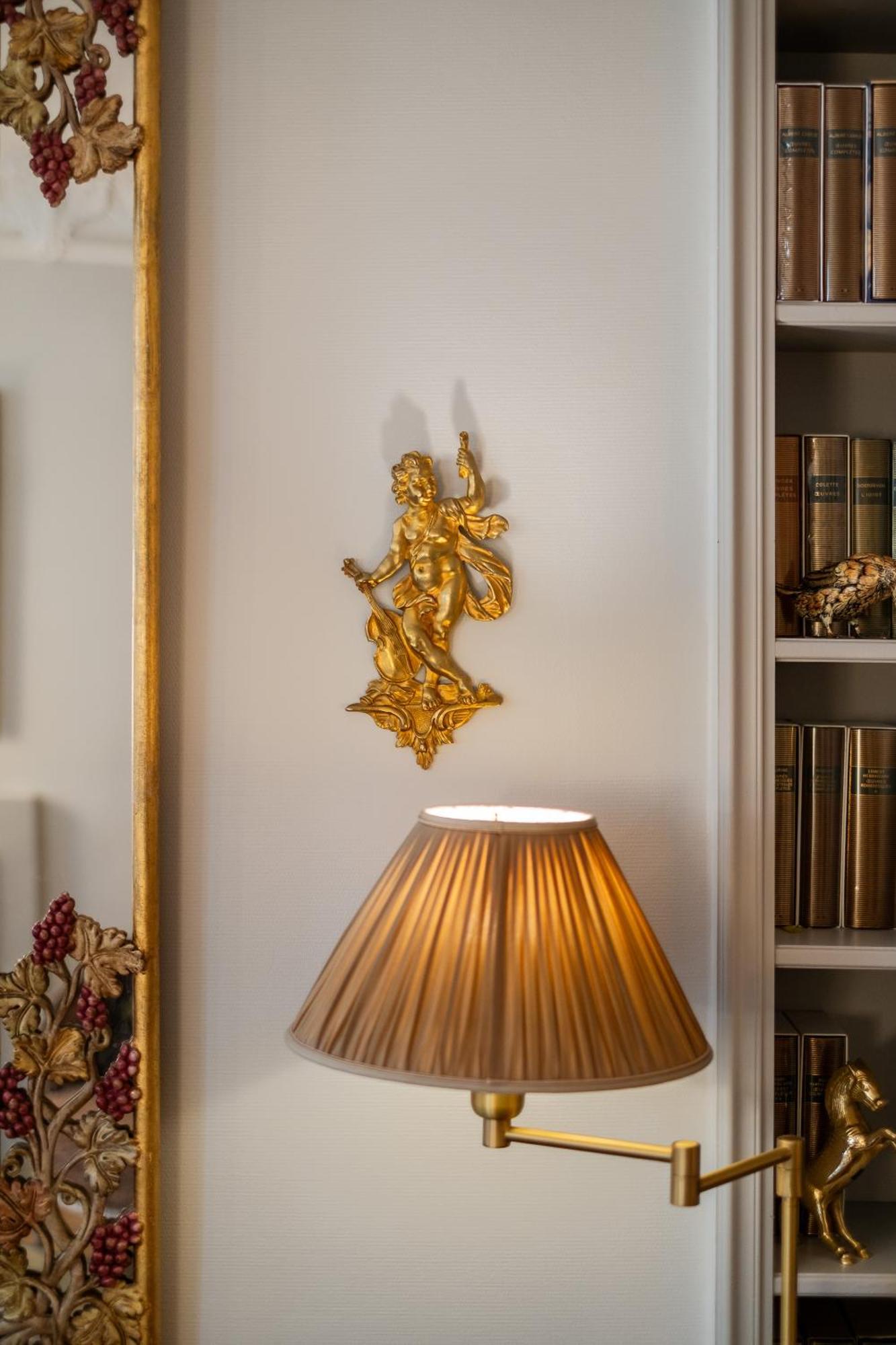 Veeve - Triumphant Design Parijs